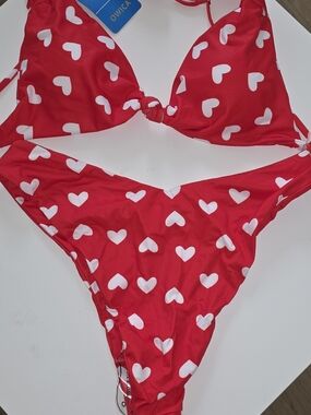 Women's Red Heart Print Bikini Set - Playful Two-Piece Swimwear